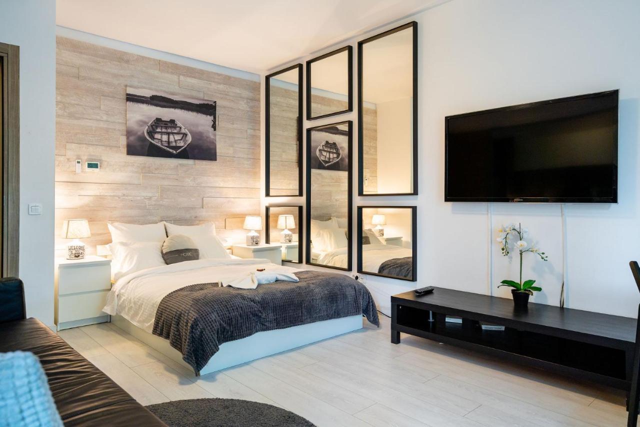 21 Residence Studio Bukares Bagian luar foto