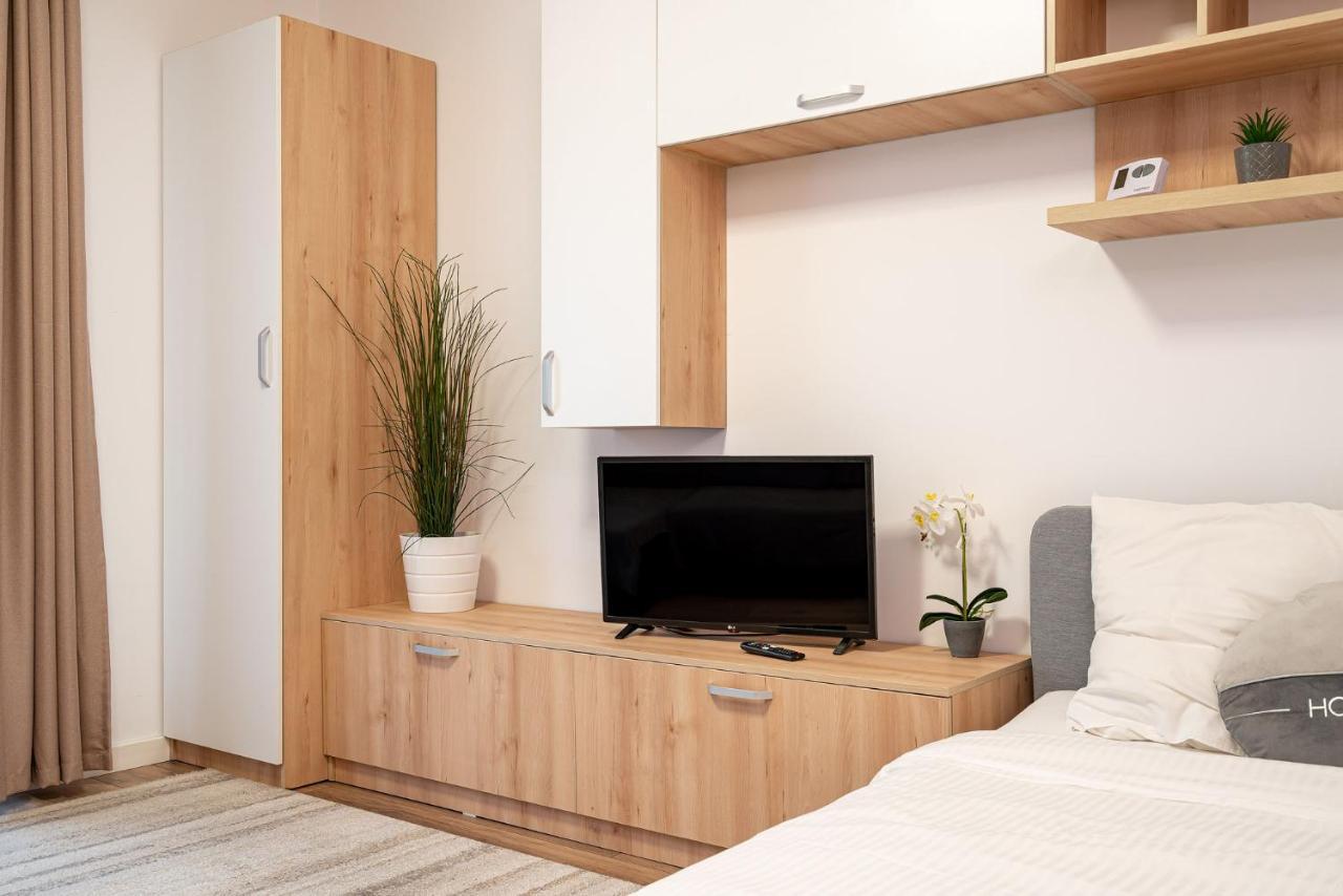 21 Residence Studio Bukares Bagian luar foto