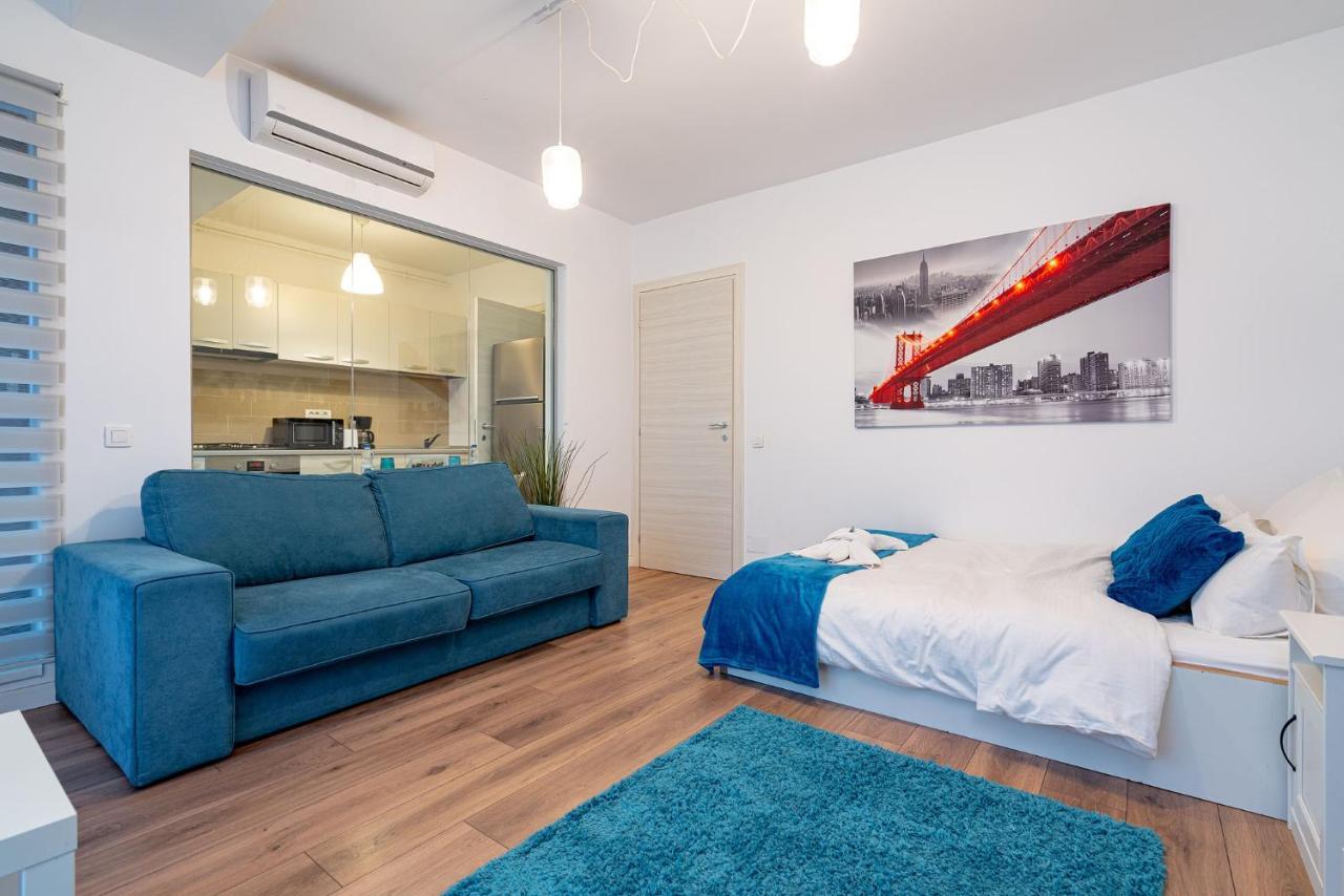 21 Residence Studio Bukares Bagian luar foto