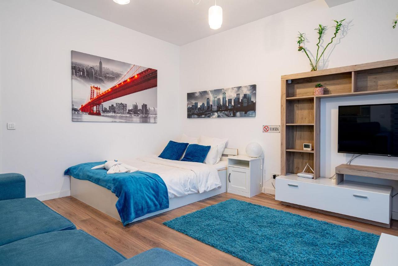 21 Residence Studio Bukares Bagian luar foto