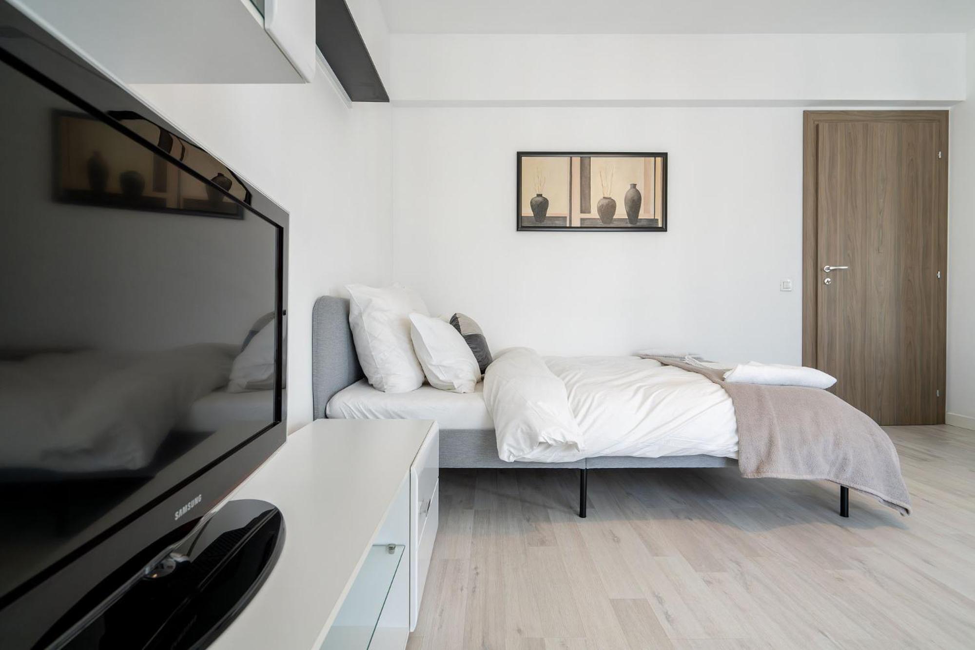 21 Residence Studio Bukares Bagian luar foto